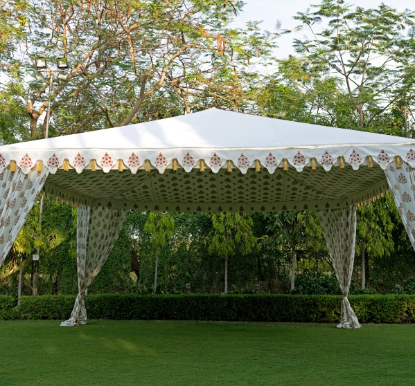 Gallery Tent 8