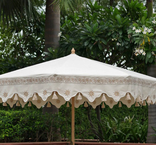 Canopies 39